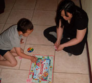Hier maak ik net een beslissende zet tegen mamma met monopoly